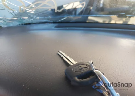 2001 Toyota Camry Ce from USA, damaged, VIN 4T1BG22K51U057296